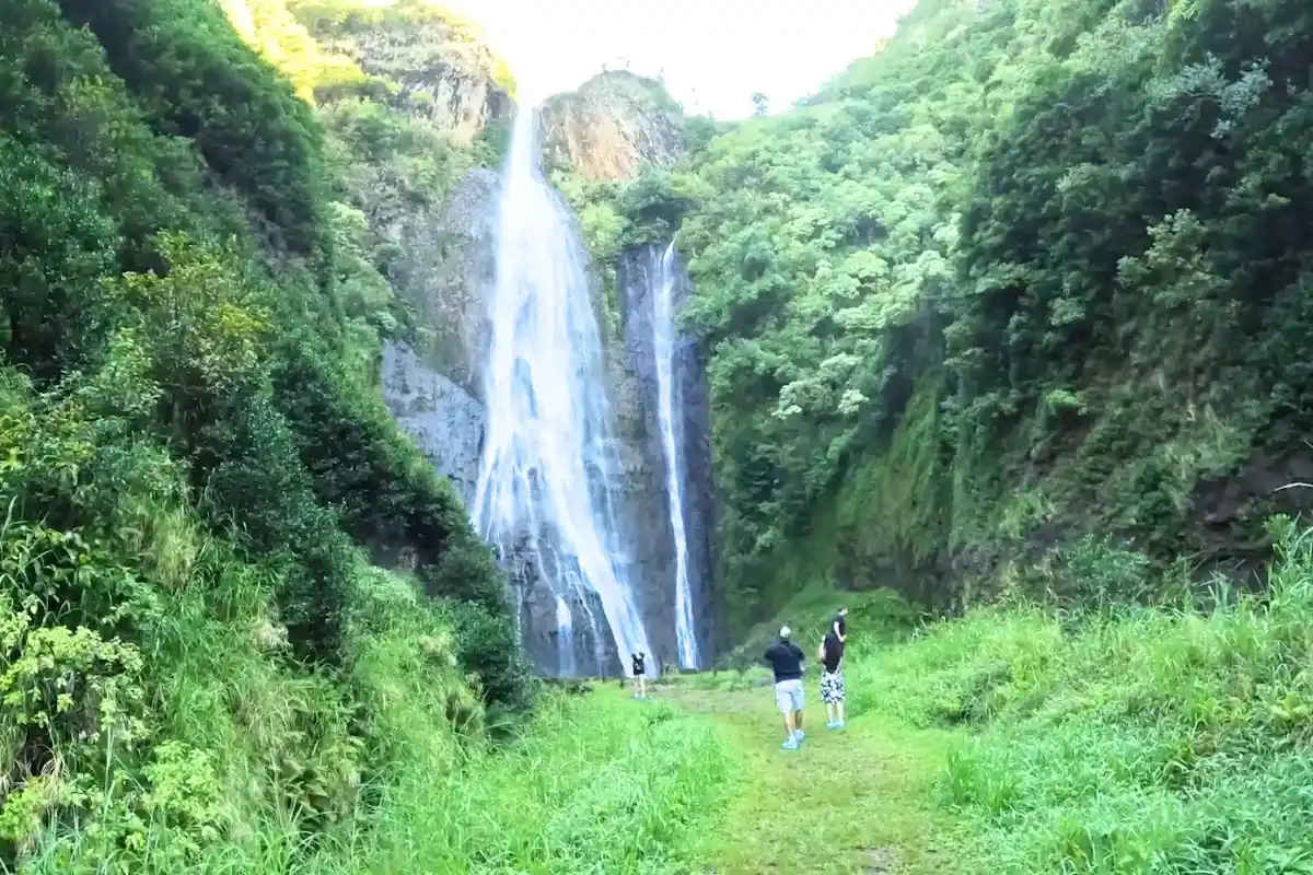 Kauai Jurassic Park: Top 7 Filming Locations to Visit in Kauai Hawaii % The Dramatic Helicopter Landing at Manawaiopuna Falls Hanapepe Valley South Kauai