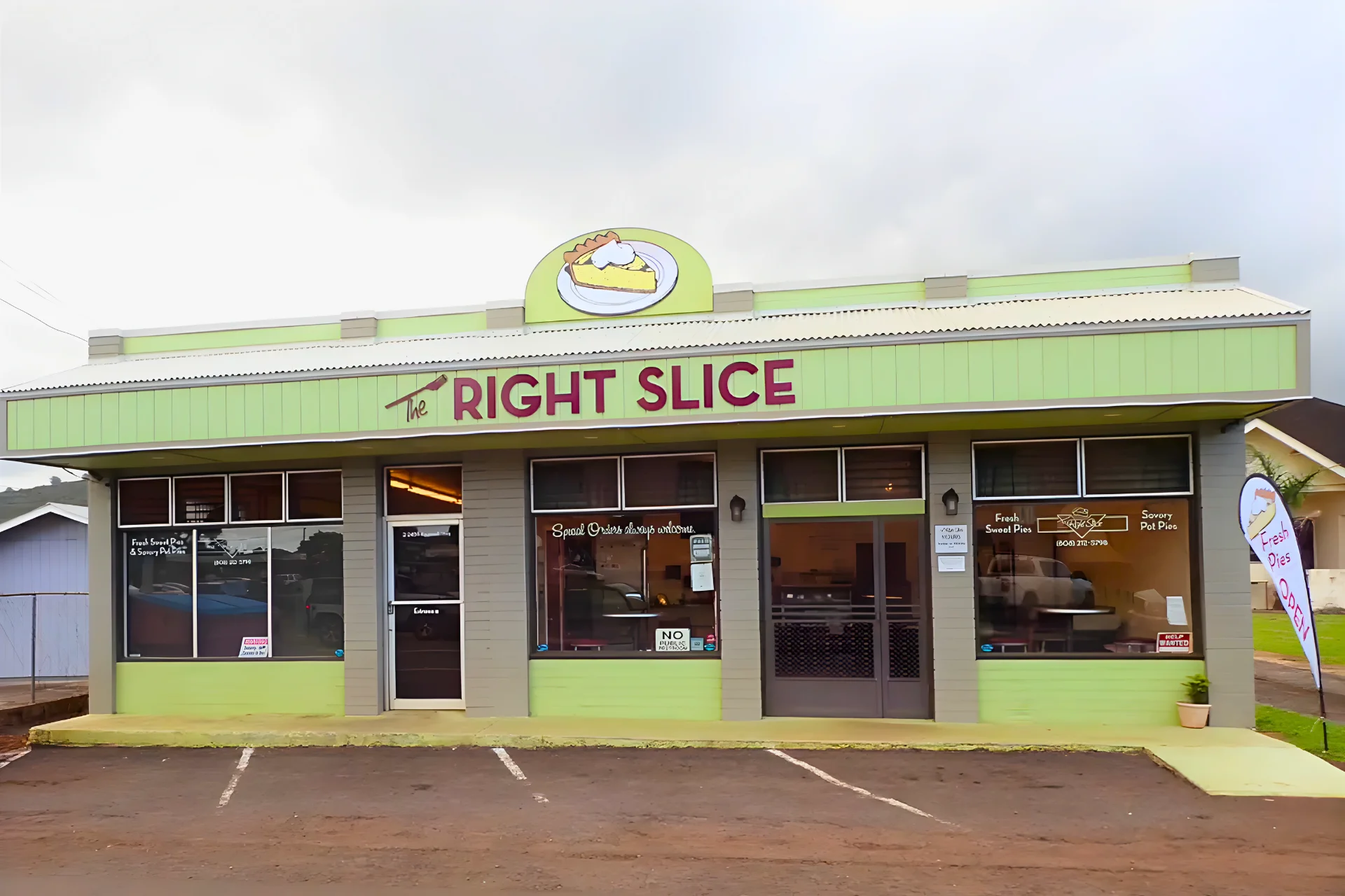coffee in Hawaii served by the top Coffee Shops in Kauai % The Right Slice Coffee shop