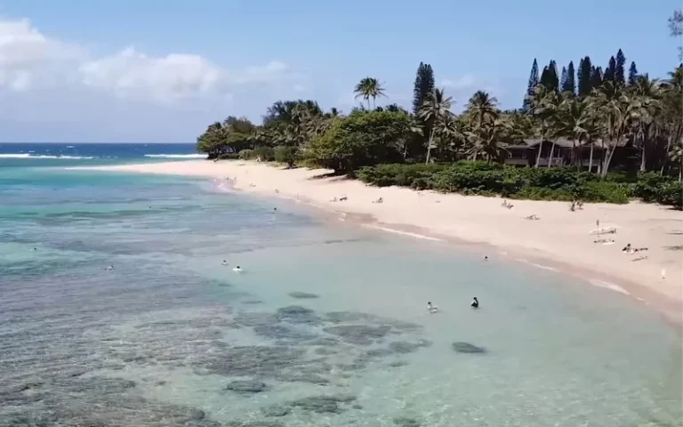 Feature image of Tunnels Beach Kauai Hawaii